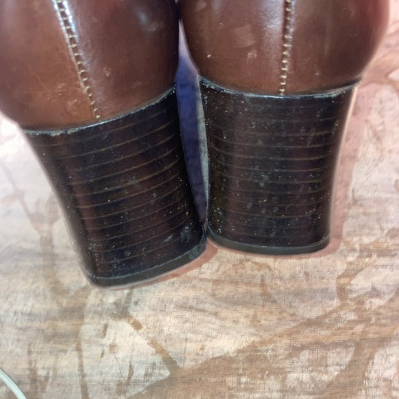 Coach Square Heels 8.5 B made in Italy - Picture 7 of 9